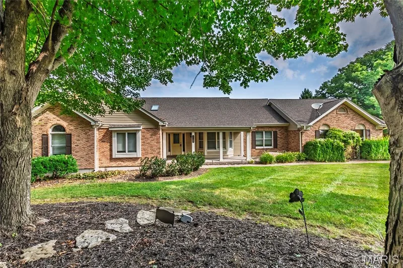 Front Yard — 17507 Summit View Place Cove, Glencoe, MO 63038