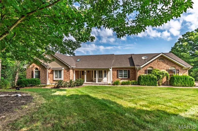 Front Yard — 17507 Summit View Place Cove, Glencoe, MO 63038