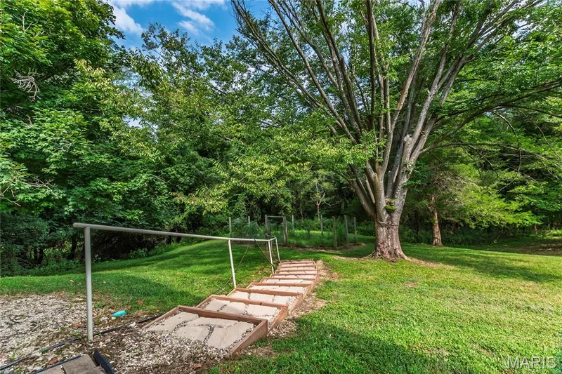 Steps leading to fenced Garden area. — 17507 Summit View Place Cove, Glencoe, MO 63038