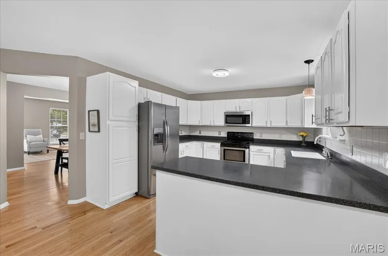 1505 Englebrook Drive, Wildwood, MO 63011 — listing photo 7 of 59