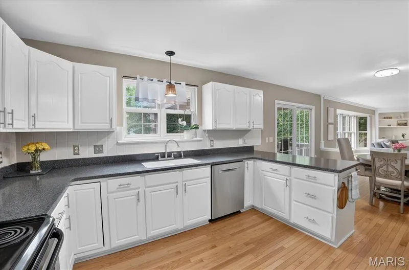 1505 Englebrook Drive, Wildwood, MO 63011 — listing photo 9 of 59