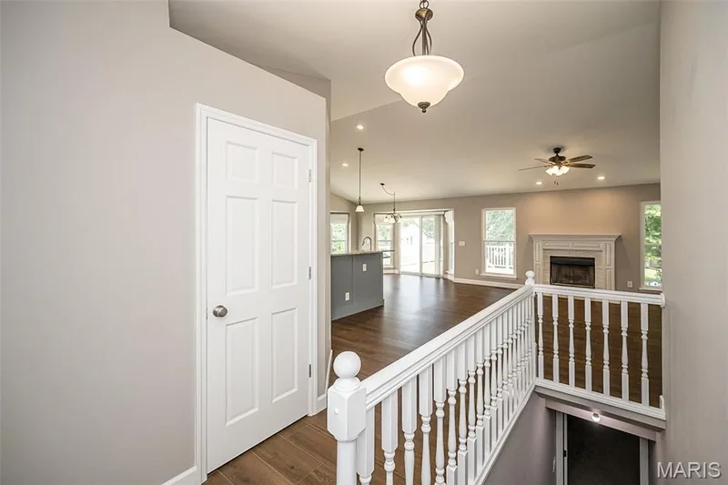 7567 Cinnamon Teal Drive, O'Fallon, MO 63368 — listing photo 4 of 43