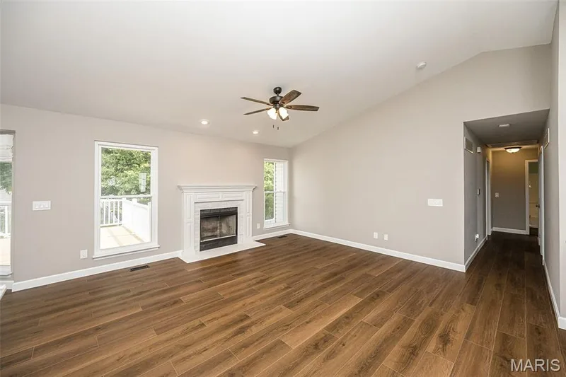 7567 Cinnamon Teal Drive, O'Fallon, MO 63368 — listing photo 6 of 43