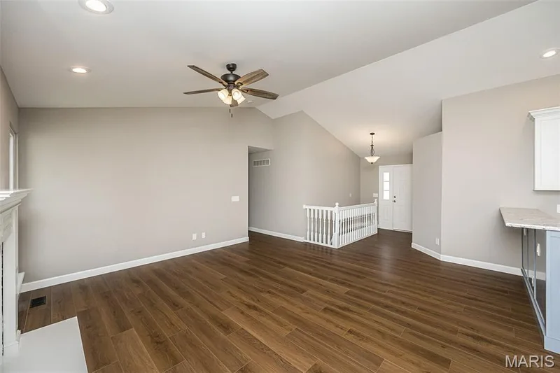 7567 Cinnamon Teal Drive, O'Fallon, MO 63368 — listing photo 9 of 43