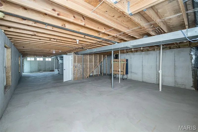 7567 Cinnamon Teal Drive, O'Fallon, MO 63368 — listing photo 36 of 43