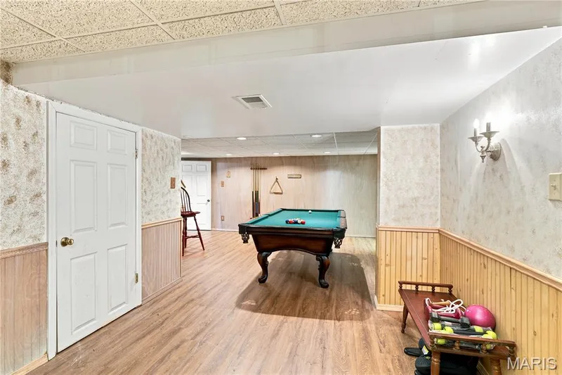 Additional space for a game room or gym. Full bath off the room — 505 Richley Drive, Chesterfield, MO 63017