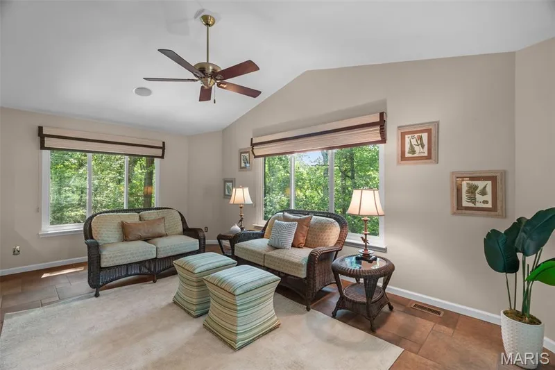 991 Sheffield Forest Court, Wildwood, MO 63021 — listing photo 24 of 62