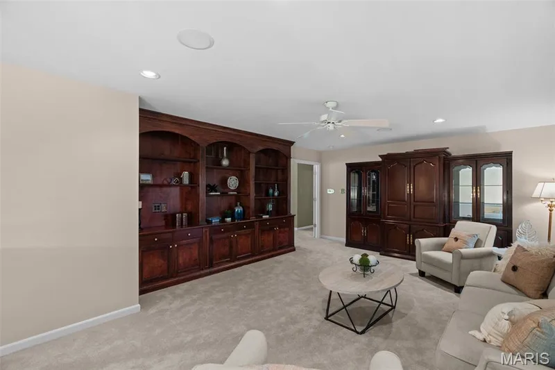 Upper level living area — 991 Sheffield Forest Court, Wildwood, MO 63021
