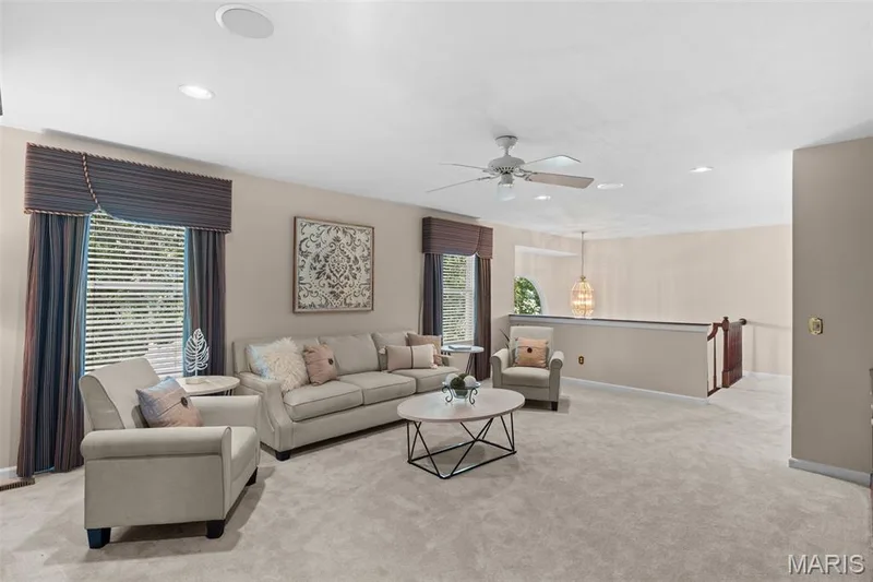 Upper level living area — 991 Sheffield Forest Court, Wildwood, MO 63021