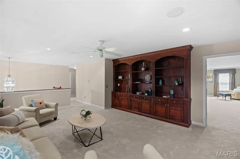 Upper level living area — 991 Sheffield Forest Court, Wildwood, MO 63021