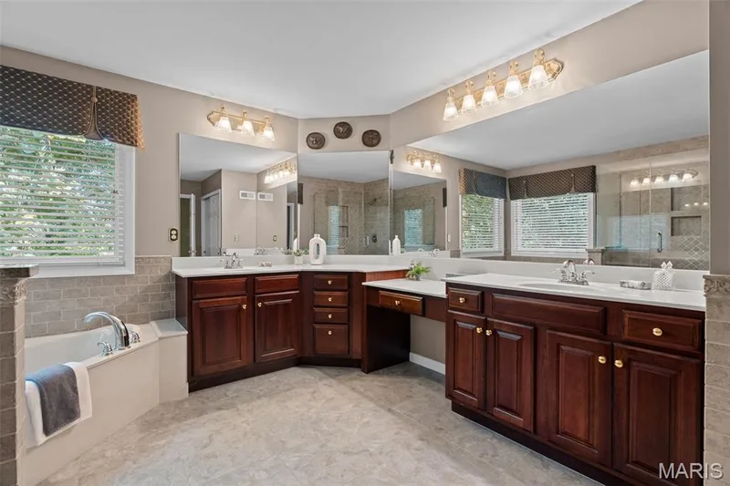 991 Sheffield Forest Court, Wildwood, MO 63021 — listing photo 37 of 62