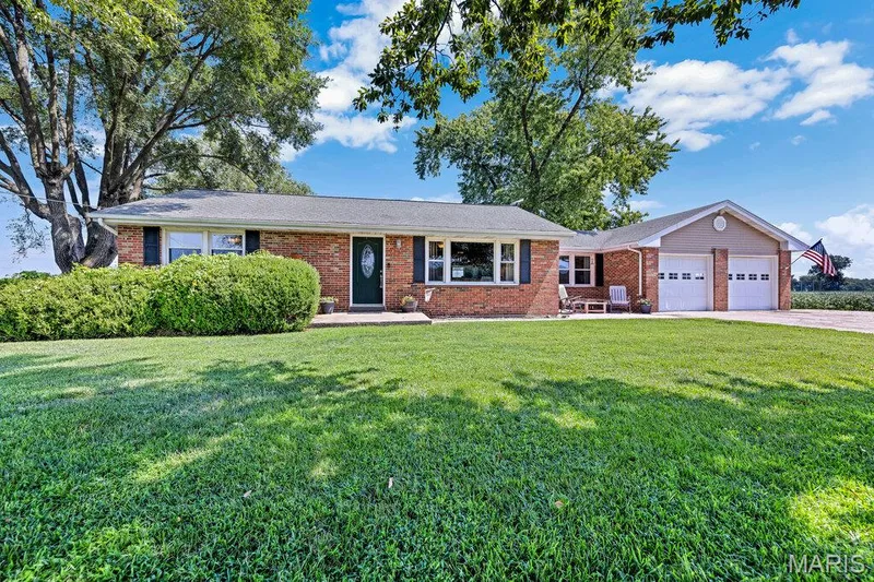4915 Tower Line Road, St Charles, MO 63301 — listing photo 1 of 41