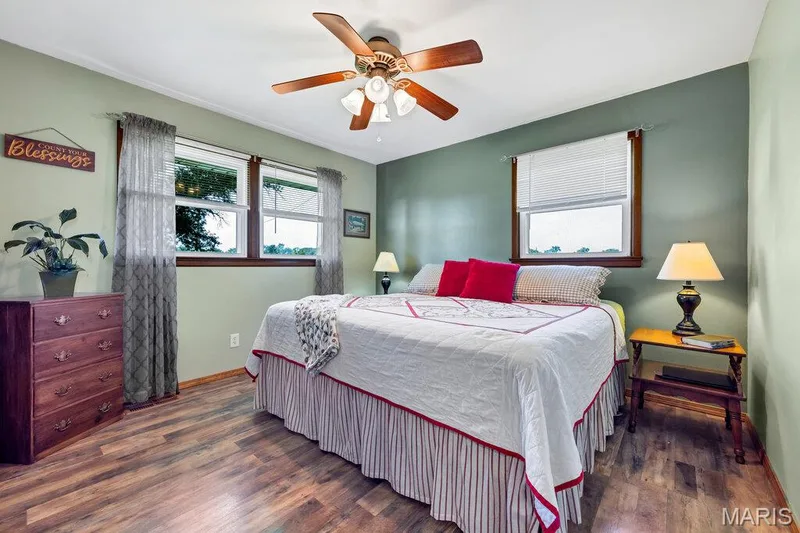 4915 Tower Line Road, St Charles, MO 63301 — listing photo 21 of 41