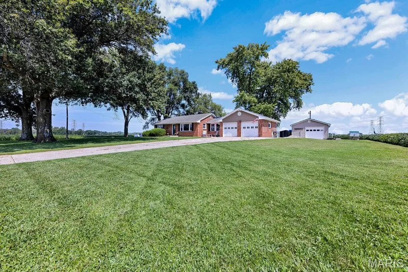4915 Tower Line Road, St Charles, MO 63301 — listing photo 39 of 41