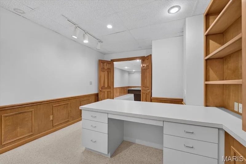 14620 Timberlake Manor Court, Chesterfield, MO 63017 — listing photo 41 of 64