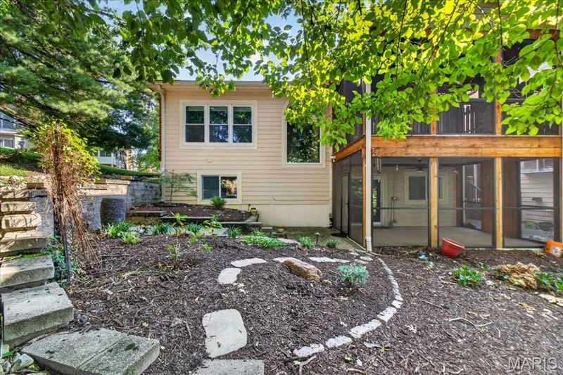 14620 Timberlake Manor Court, Chesterfield, MO 63017 — listing photo 47 of 64