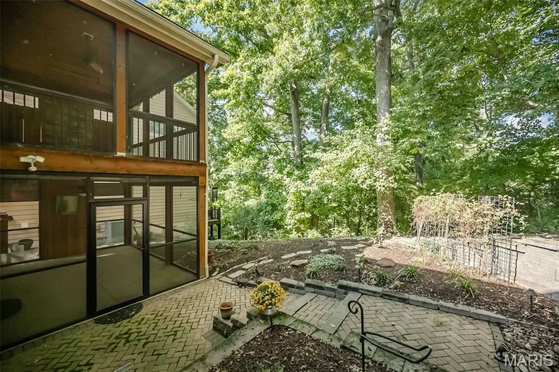 14620 Timberlake Manor Court, Chesterfield, MO 63017 — listing photo 70 of 83