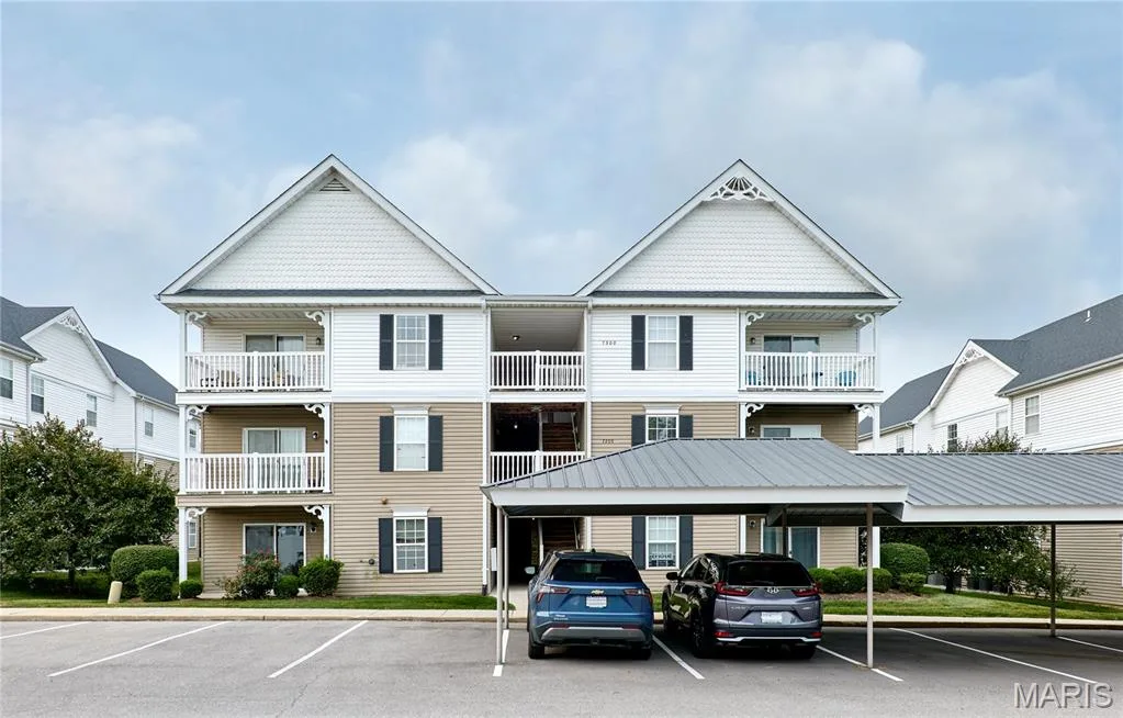 7101 Spring Creek Lane, O'Fallon, MO 63368 — listing photo 1 of 41