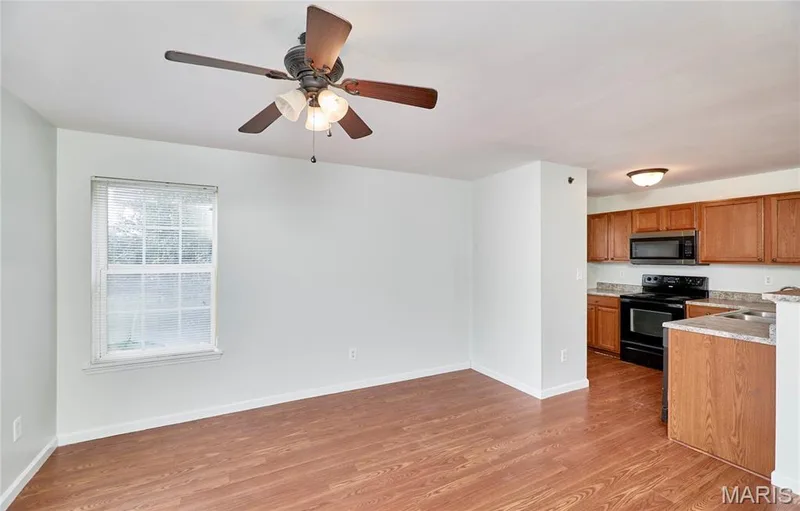 7101 Spring Creek Lane, O'Fallon, MO 63368 — listing photo 18 of 41