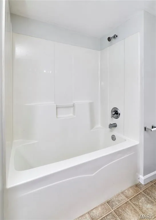 7101 Spring Creek Lane, O'Fallon, MO 63368 — listing photo 32 of 41