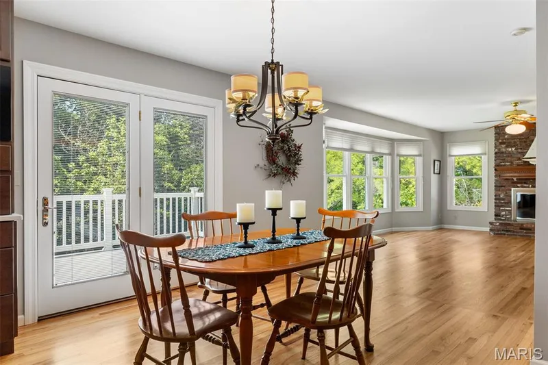 3523 Brookwood Circle, St Charles, MO 63301 — listing photo 10 of 32