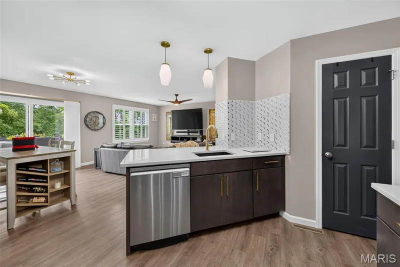 Kitchen Open to the Great Room and Dining Area — 2322 Wills Hollow Drive, St Peters, MO 63376