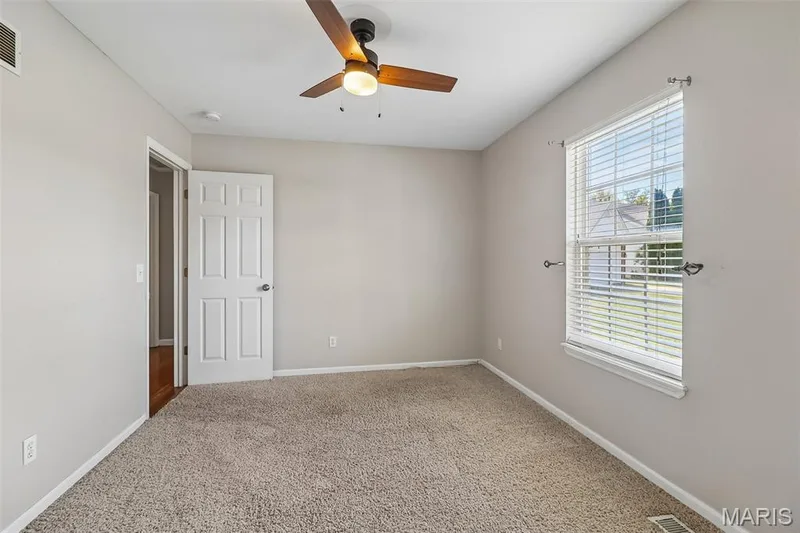 25 Folk Art Court, O'Fallon, MO 63366 — listing photo 15 of 38