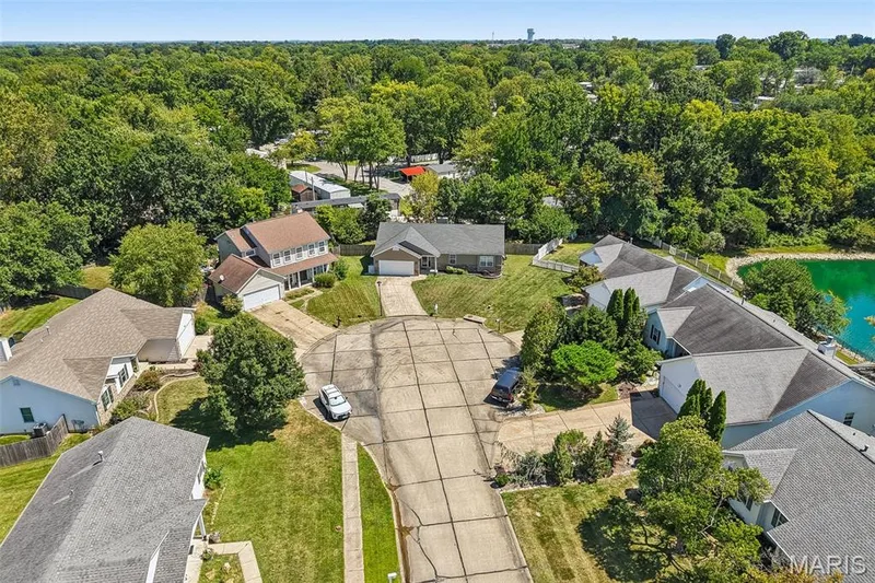 25 Folk Art Court, O'Fallon, MO 63366 — listing photo 29 of 38