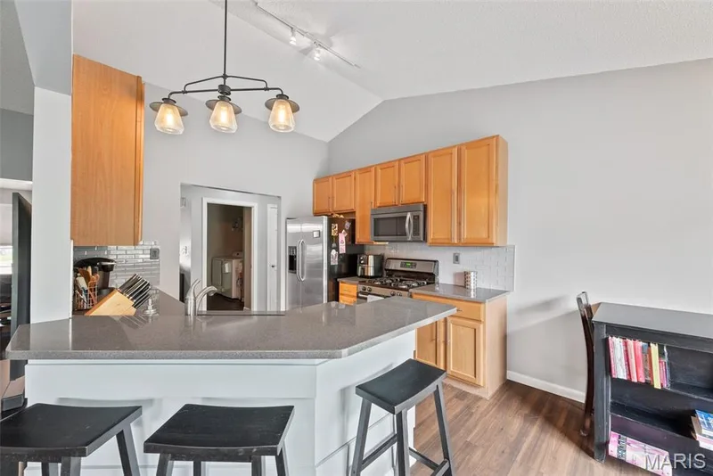 130 Wild Pigeon Ct, O'Fallon, MO 63368 — listing photo 10 of 54