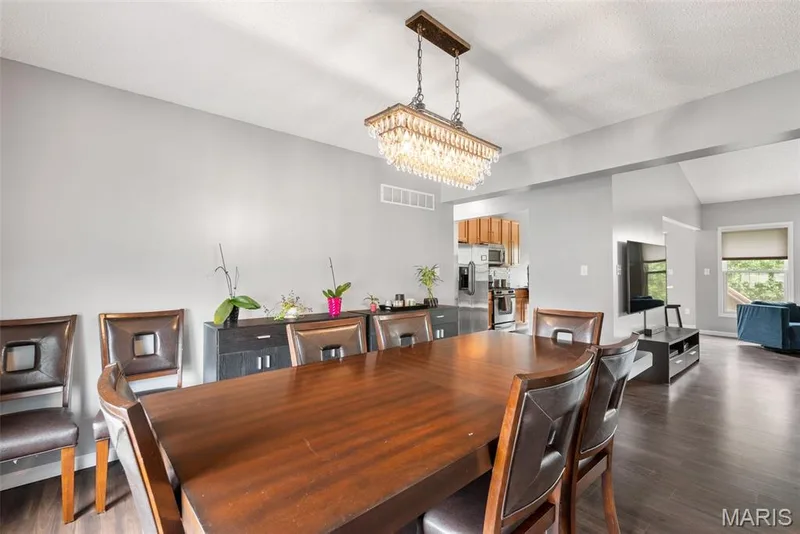 130 Wild Pigeon Ct, O'Fallon, MO 63368 — listing photo 19 of 54
