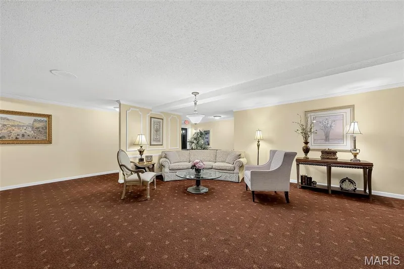 1530 Bedford Forge Court #15, Chesterfield, MO 63017 — listing photo 8 of 56