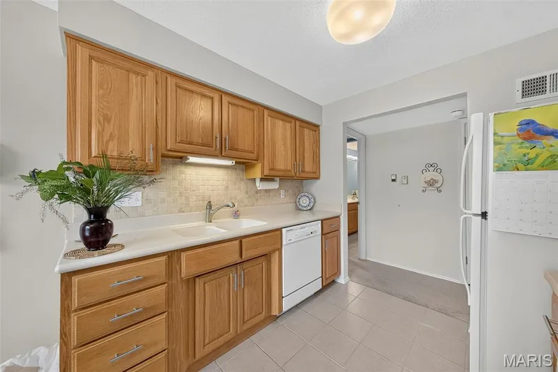 Kitchen — 1530 Bedford Forge Court #15, Chesterfield, MO 63017