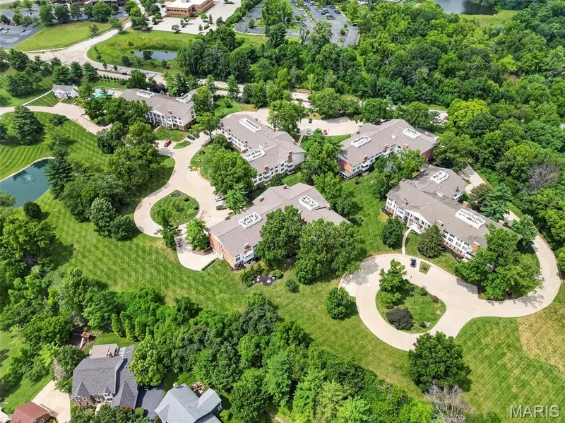 1530 Bedford Forge Court #15, Chesterfield, MO 63017 — listing photo 50 of 56
