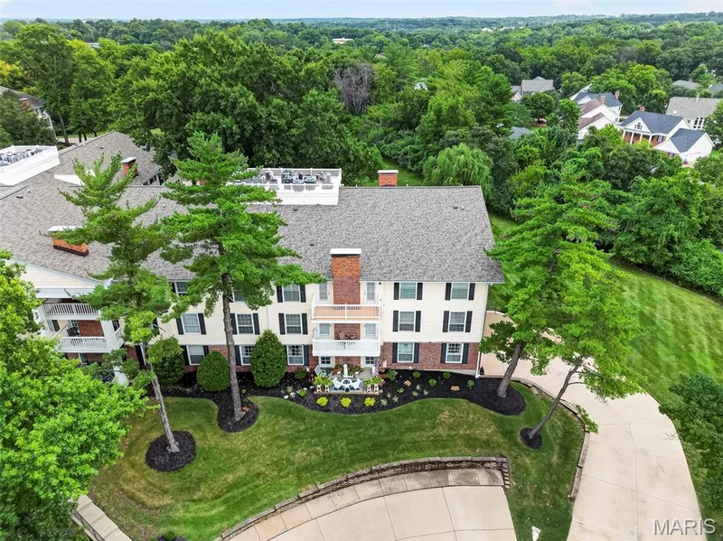 1530 Bedford Forge Court #15, Chesterfield, MO 63017 — listing photo 51 of 56
