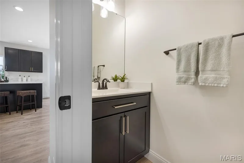338 White Orchid Court, Wentzville, MO 63385 — listing photo 12 of 33