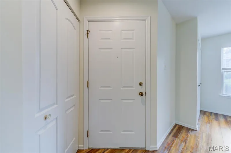 77 Sugar Glen Court, St Peters, MO 63376 — listing photo 4 of 18