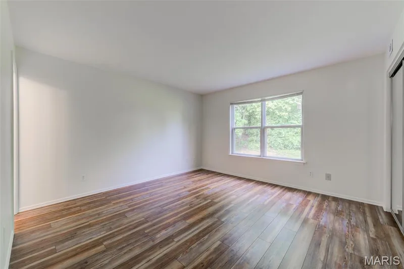 77 Sugar Glen Court, St Peters, MO 63376 — listing photo 12 of 18