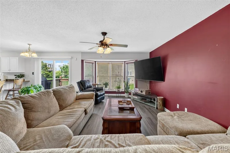 247 John Charles Drive #2163B, Wentzville, MO 63385 — listing photo 7 of 35