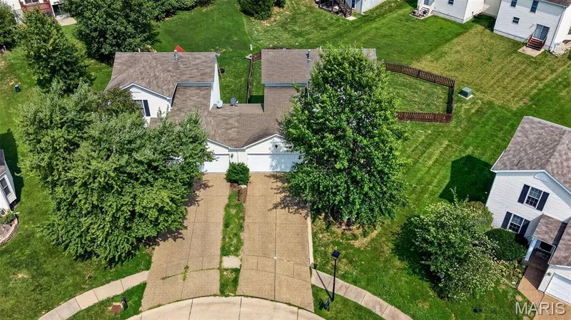 247 John Charles Drive #2163B, Wentzville, MO 63385 — listing photo 33 of 35