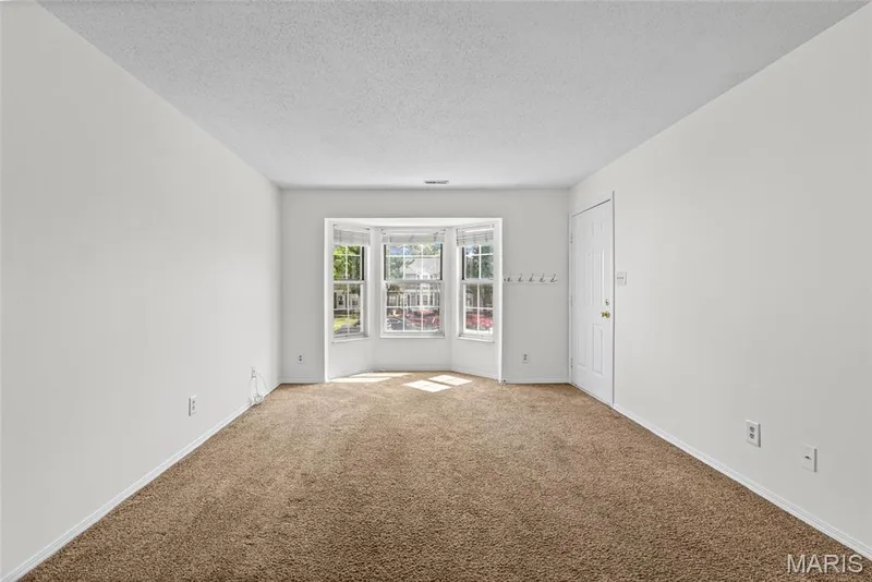 1774 Kircher Drive #C, St Charles, MO 63303 — listing photo 7 of 18