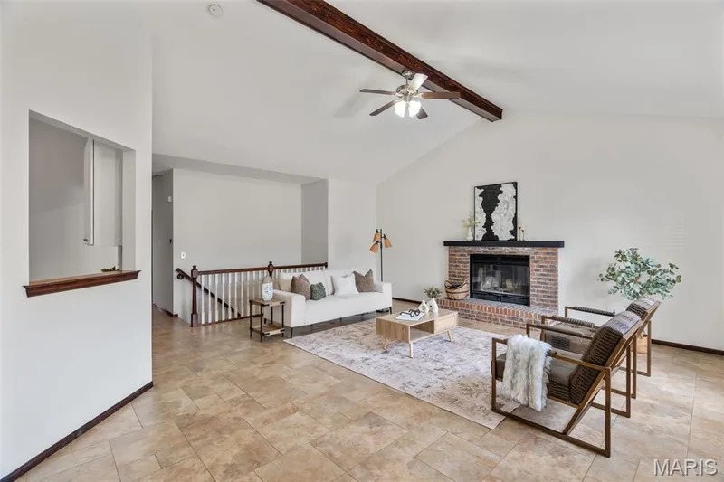 415 Spirit Drive, Lake St. Louis, MO 63367 — listing photo 3 of 65