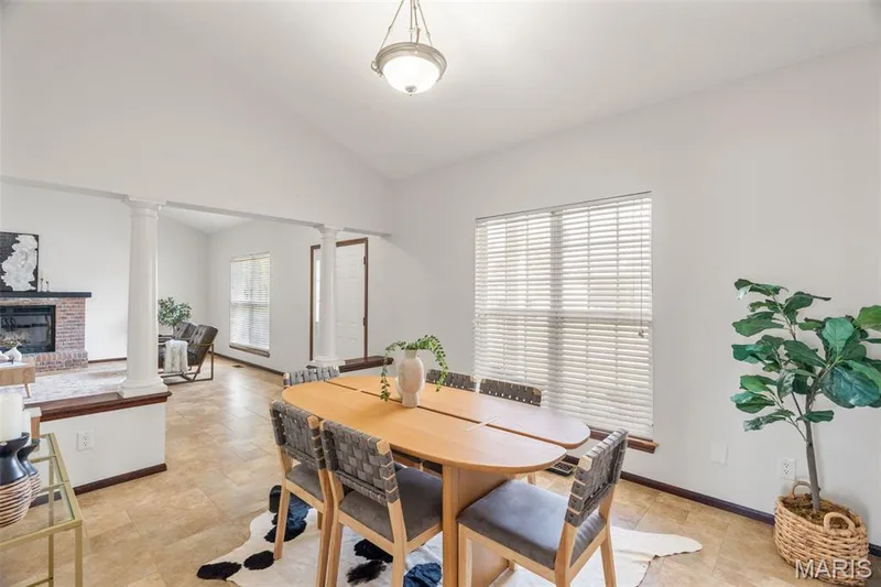 415 Spirit Drive, Lake St. Louis, MO 63367 — listing photo 12 of 65