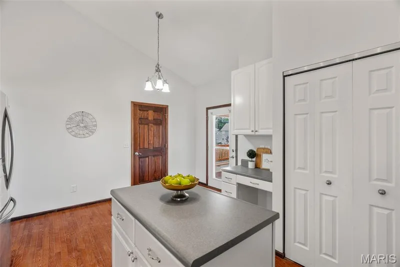 415 Spirit Drive, Lake St. Louis, MO 63367 — listing photo 21 of 65
