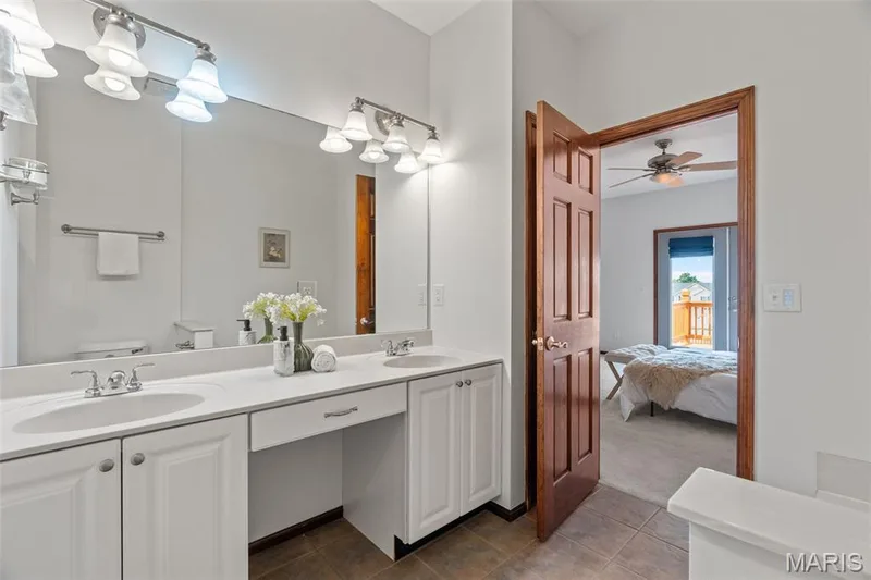 415 Spirit Drive, Lake St. Louis, MO 63367 — listing photo 34 of 65
