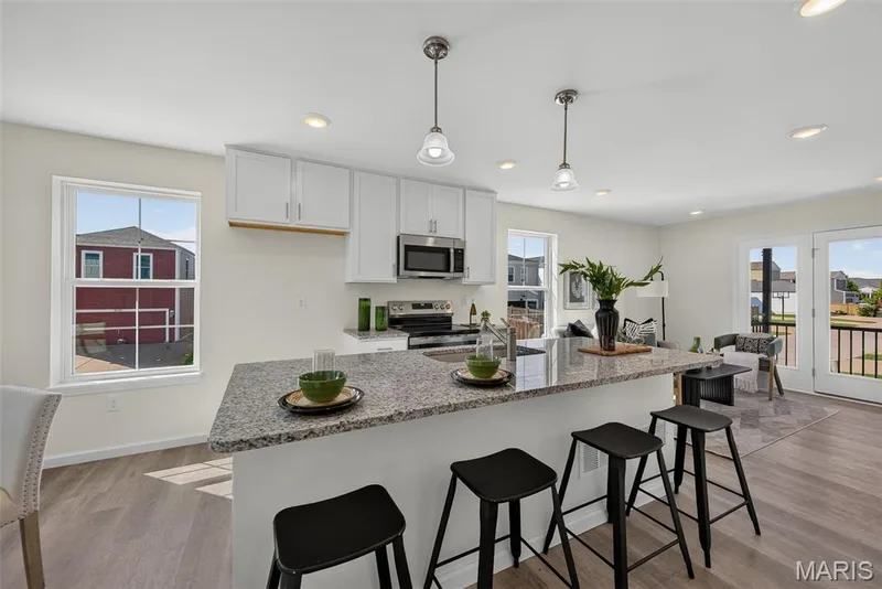 188 Canal Cottage Alley, St Charles, MO 63301 — listing photo 8 of 23