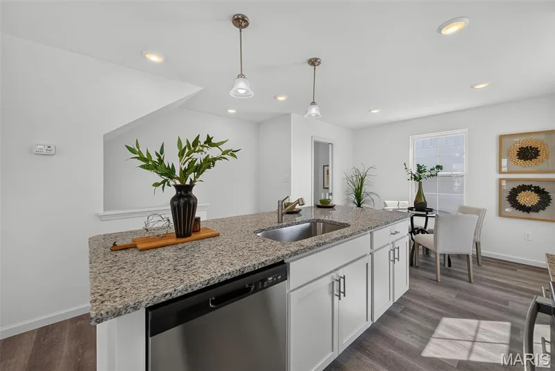 188 Canal Cottage Alley, St Charles, MO 63301 — listing photo 10 of 23