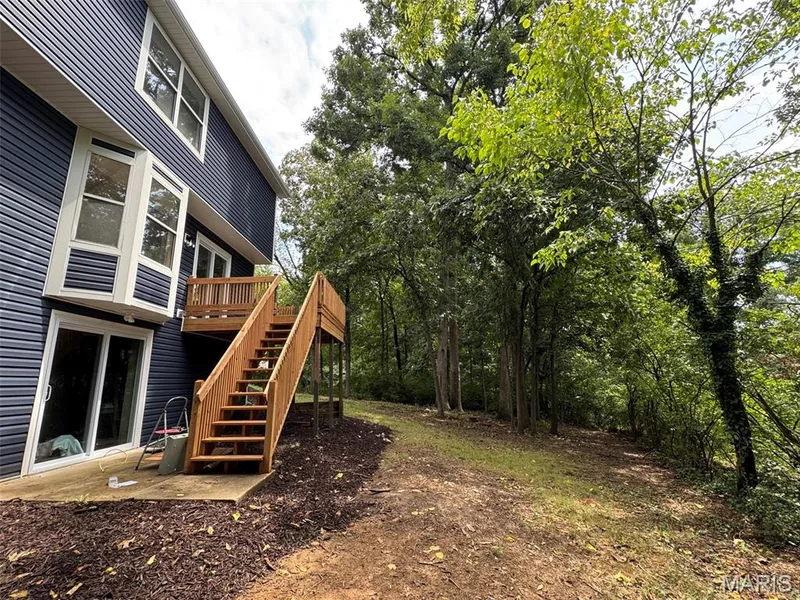 6 Whispering Rock Court, O'Fallon, MO 63366 — listing photo 3 of 30