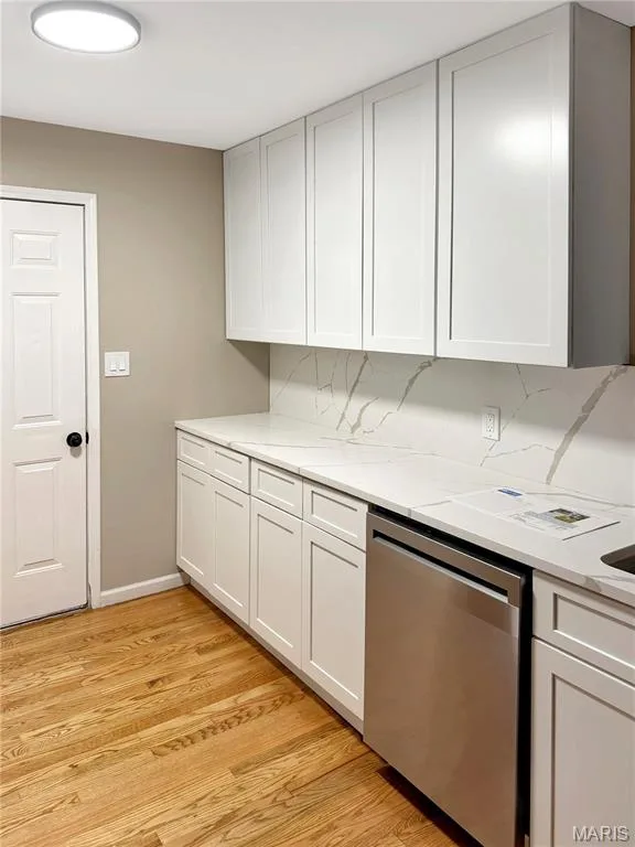 6 Whispering Rock Court, O'Fallon, MO 63366 — listing photo 13 of 30