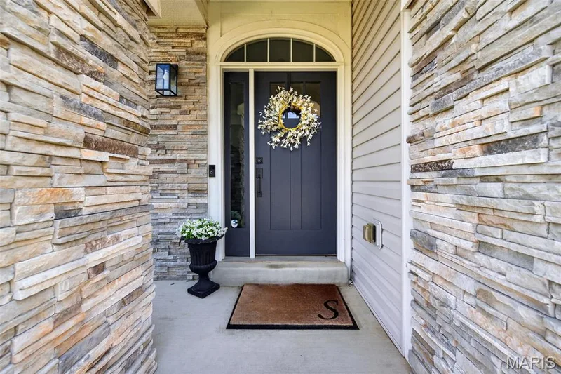 854 Nardin Drive, Chesterfield, MO 63017 — listing photo 4 of 50