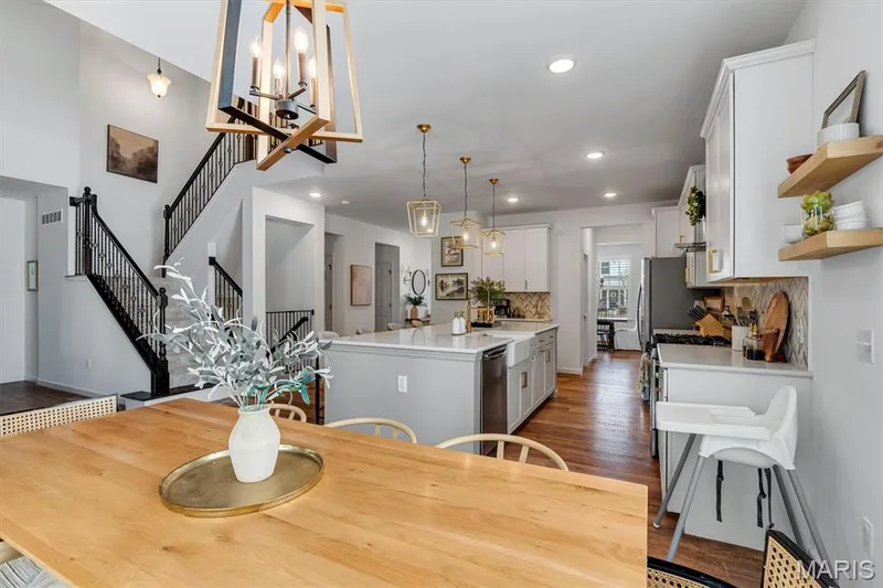 854 Nardin Drive, Chesterfield, MO 63017 — listing photo 16 of 50